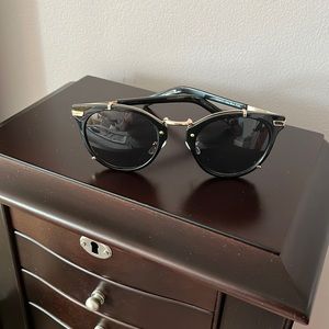 CE sunglasses no case
